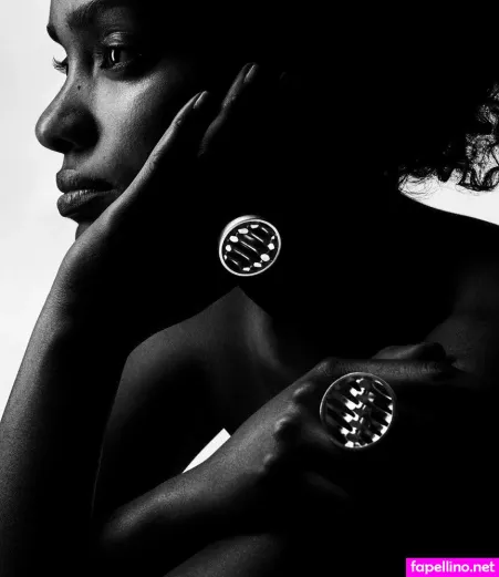 Hintsanen OnlyFans Thumbnail #OjUH9uZFdu