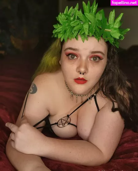 Hippie Love 95 OnlyFans Thumbnail #Z6WZAyDYrf