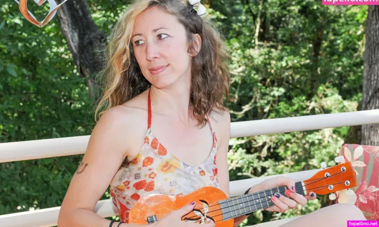 Hippiegoddess OnlyFans Thumbnail #pxcZNJ4NN1