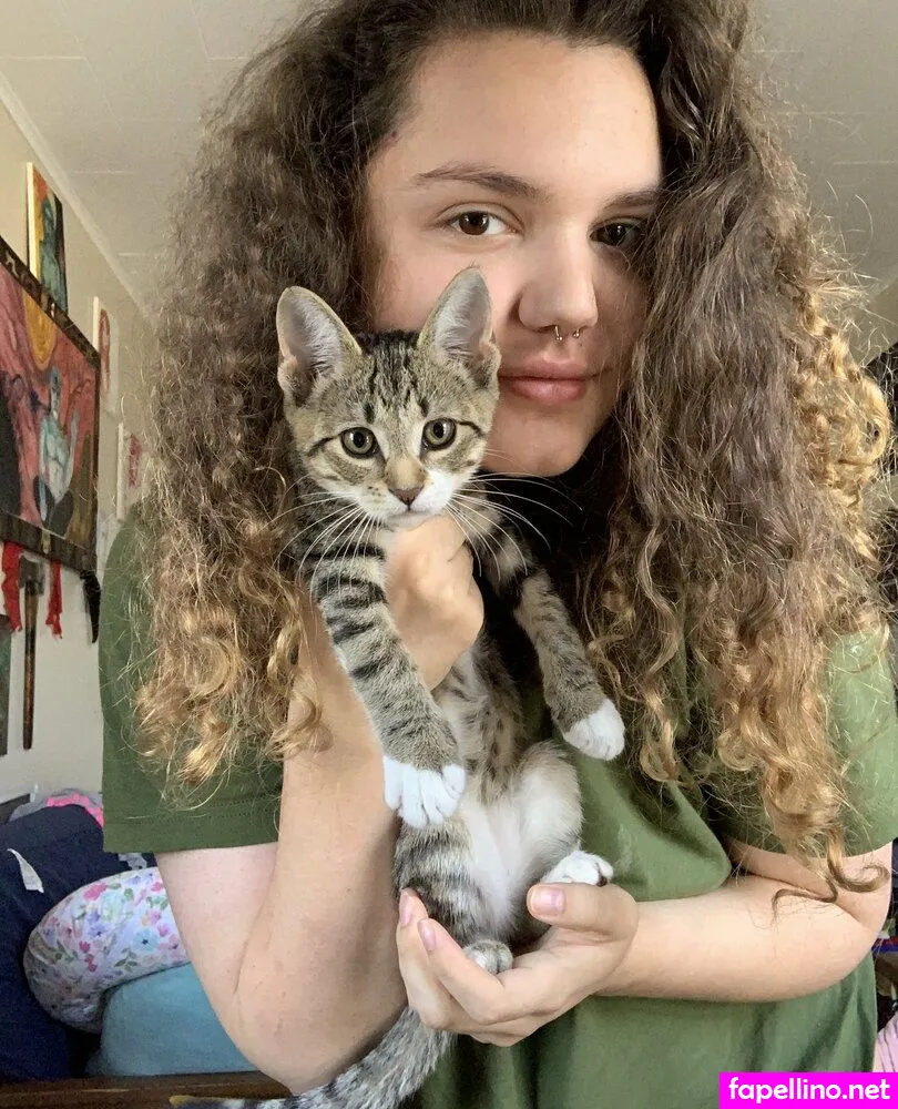 hippie_hippie420, hippiekitten_420 Nude Leaked OnlyFans Photo #fImpwxhxon