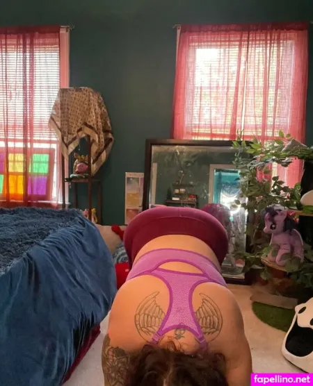 Hippyvixxen Main Profile Photo