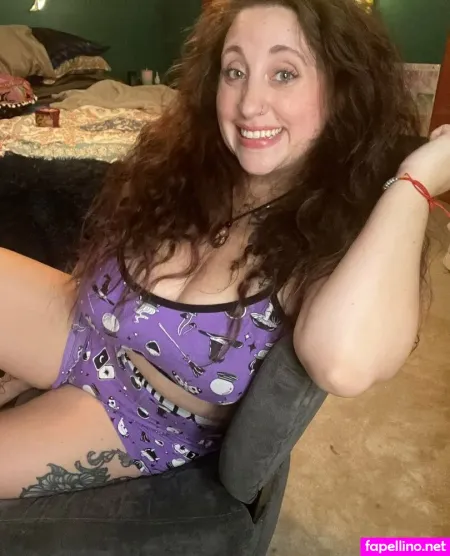 Hippyvixxen OnlyFans Thumbnail #iLO6bSDOs2