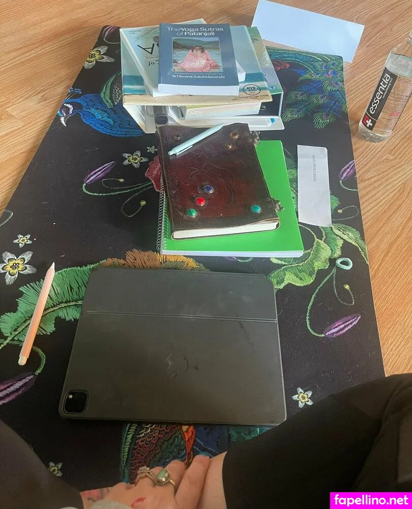 hippyvixxen Nude Leaked OnlyFans Photo #vDDSJrdoUb