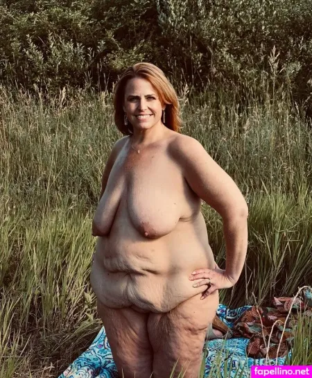 Hipsandcurves75 OnlyFans Thumbnail #JjTYpPRJSz