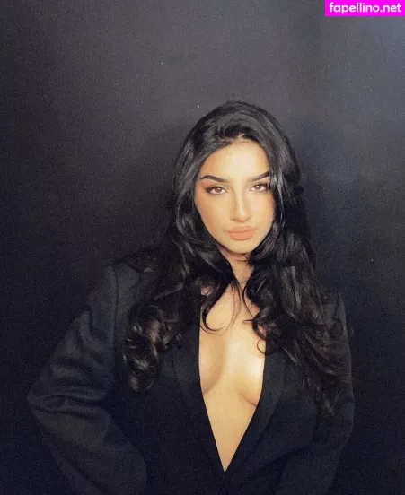 Hira Shayk 1 OnlyFans Thumbnail #0duSjpLADo