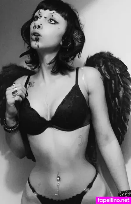 Hiraethshaven OnlyFans Thumbnail #bIt5KuFByv