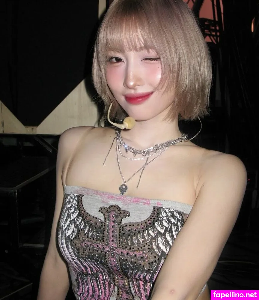 TWICE, momo Nude Leaked OnlyFans Photo #CtfEZ97xo4