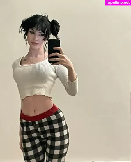 Hiravenrose OnlyFans Thumbnail #dcdKLzZ60T