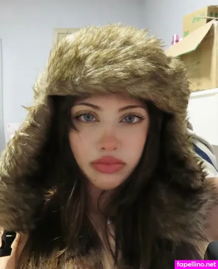 Hirixie OnlyFans Thumbnail #9805YGvmpU