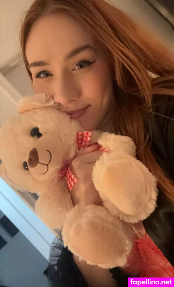 hiscarlettt, theescarlettt Nude Leaked OnlyFans Photo #91Tjp2WG5f