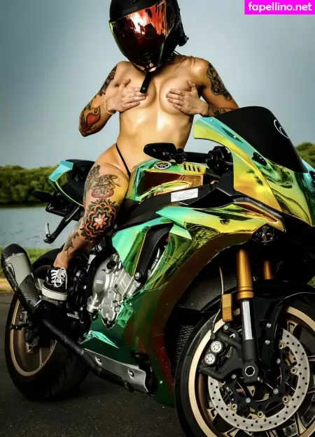 Hisnherobsessions OnlyFans Thumbnail #iVi9ESdli4