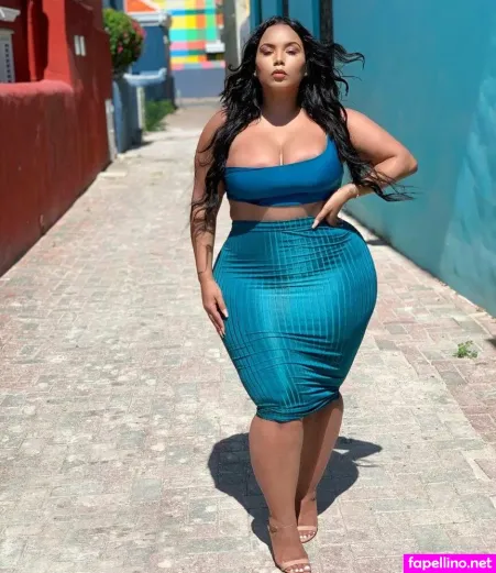 Hispanic OnlyFans Thumbnail #D27EDzFCSh