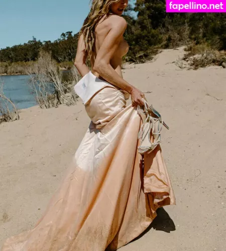 Hitherebrooke OnlyFans Thumbnail #5kbzbsNmYM