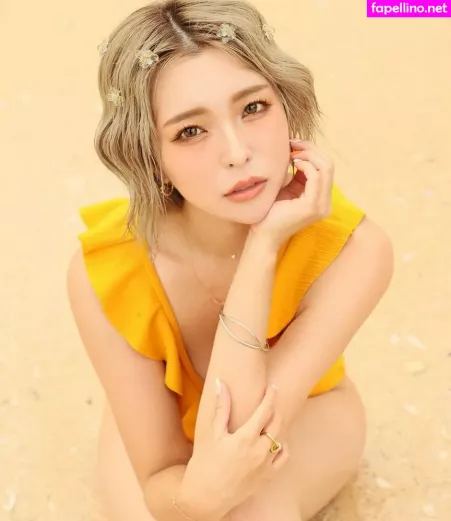 Hitomi 01270 OnlyFans Thumbnail #KSyuPuZ7Qu