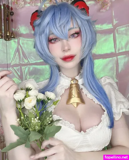 Hitomi Okami OnlyFans Thumbnail #2CHjRUNngv