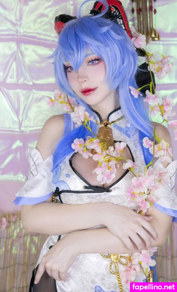 hitomi_official, hitomi_okami, hitomi_okami_cos Nude Leaked OnlyFans Photo #FpsZ2KVTsD