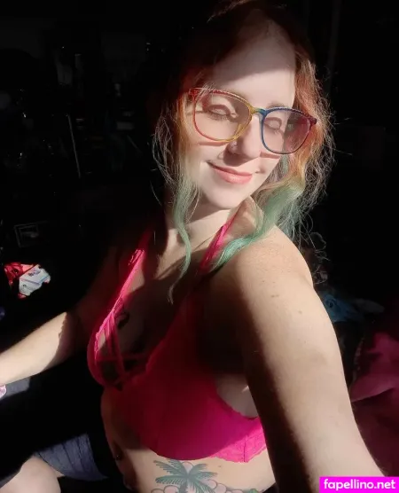 Hksmilf90 OnlyFans Thumbnail #0PiYwGgVra