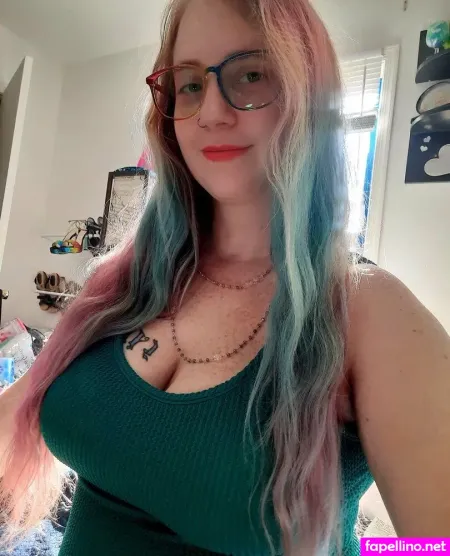 Hksmilf90 OnlyFans Thumbnail #g2EqQvP2Ud