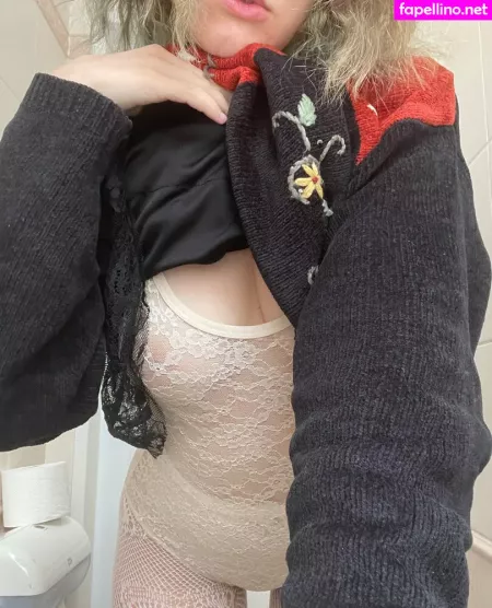 Hlaholnicekfree OnlyFans Thumbnail #kXxnkH1wrd