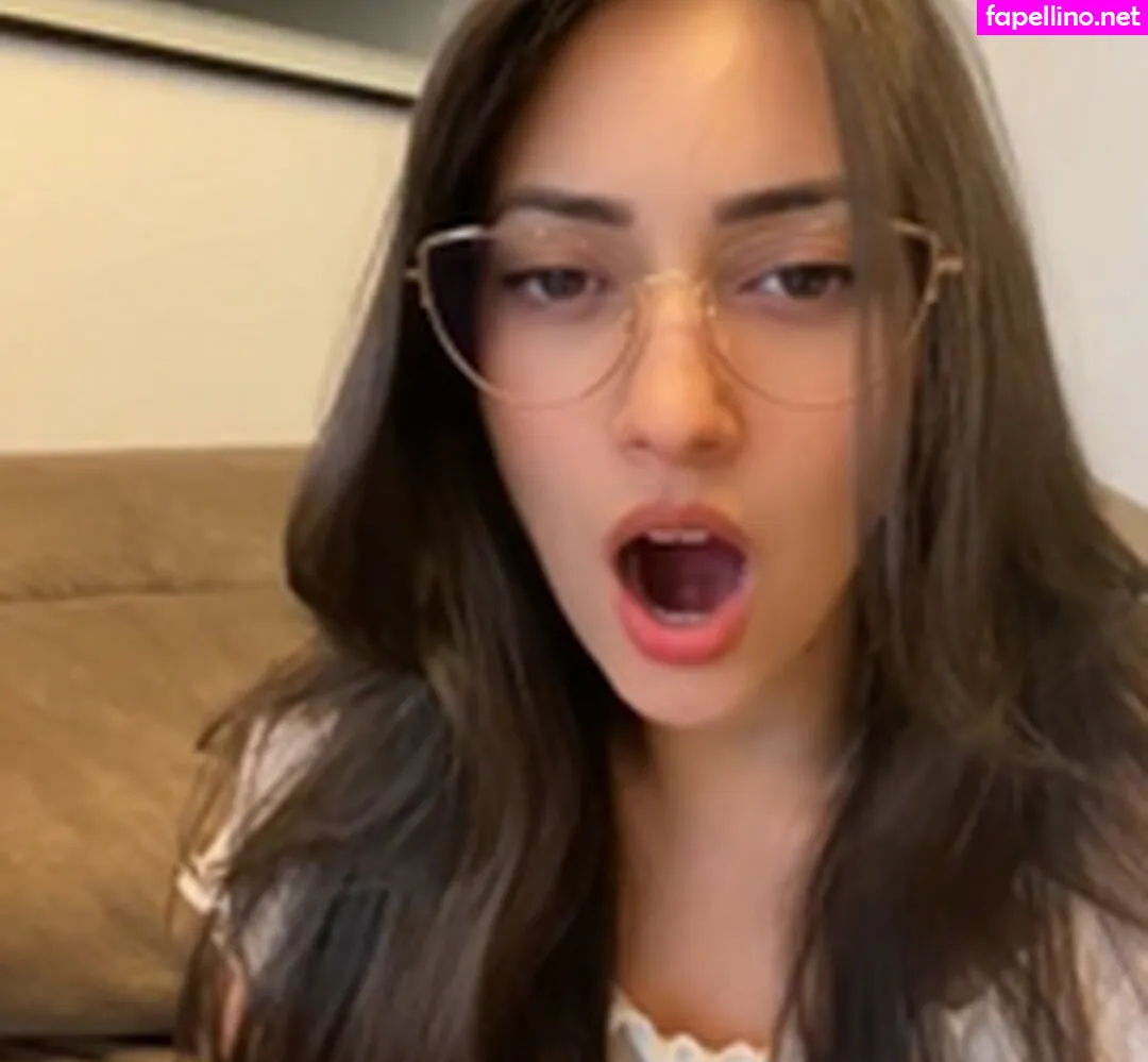 hlpamii Nude Leaked OnlyFans Photo #jsLH8xo9a7