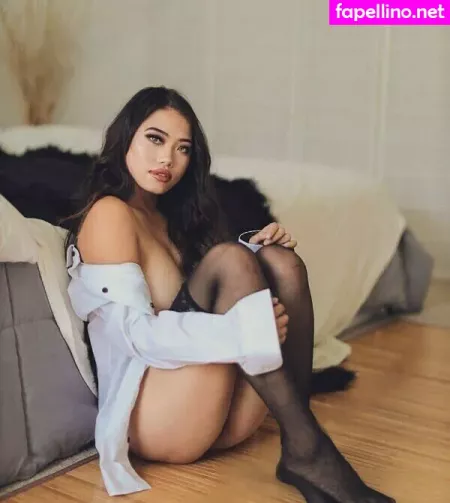 Hmong Julie Vue OnlyFans Thumbnail #A0m3W8etEi