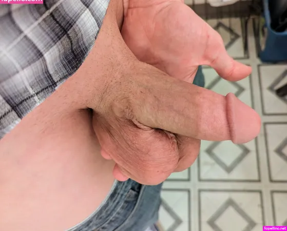 Hngingsack OnlyFans Thumbnail #iuGe3MrdWi