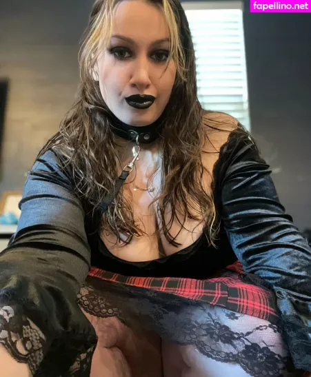 Hobbittrash OnlyFans Thumbnail #1zQstbY9WU