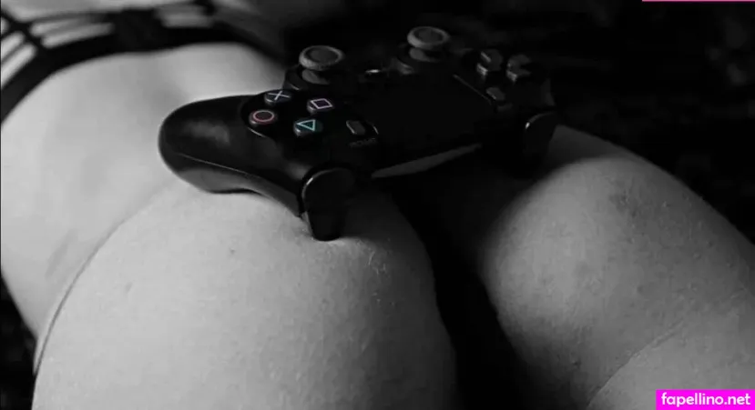 Hobbymodelundfotografindenise OnlyFans Thumbnail #6xy8Mrn4gC