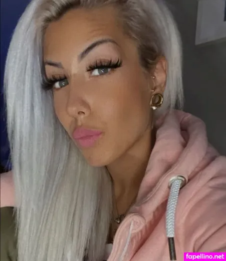 Hobbymodelundfotografindenise OnlyFans Thumbnail #OUAKs9gJLK