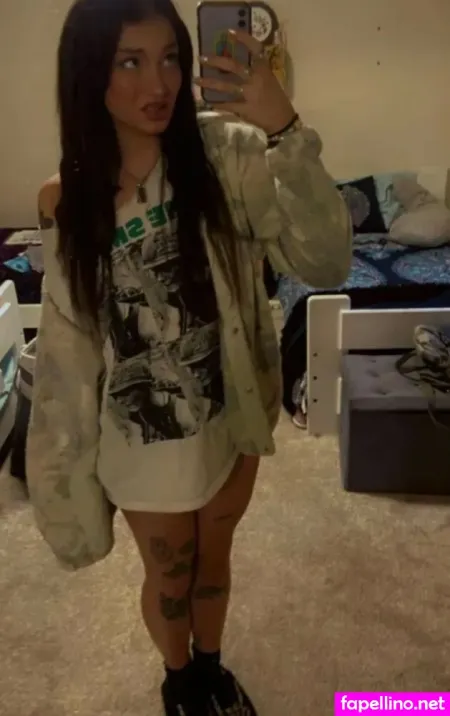 Hoboqueen OnlyFans Thumbnail #pML6aRw8kw