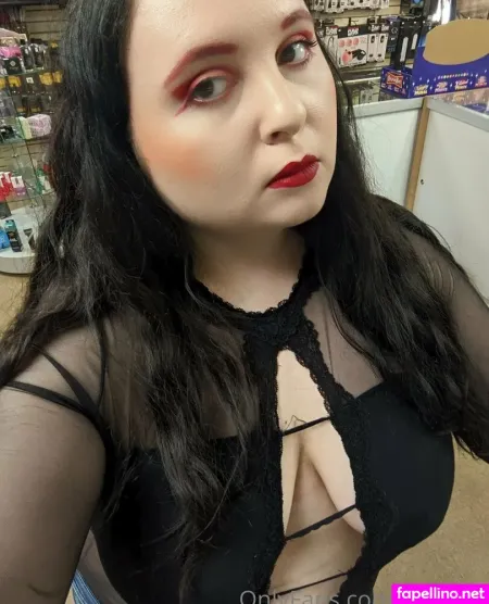 Hobosis OnlyFans Thumbnail #k9sgFST9X9