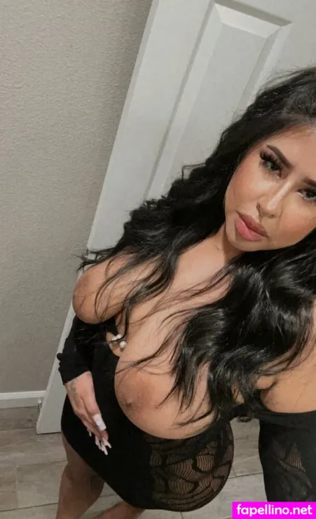 Hoeassria OnlyFans Thumbnail #uQMjUNk3nC