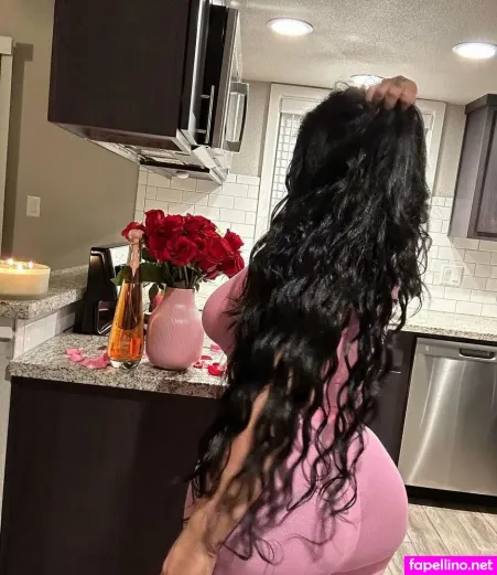 Hoeassria OnlyFans Thumbnail #vtyptqIqjC