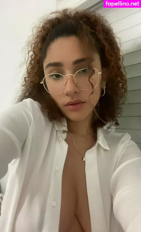 Hoelessbian OnlyFans Thumbnail #YtDzEyUhJV