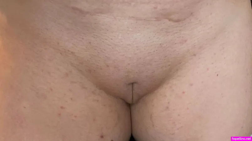 Hoeneypot OnlyFans Thumbnail #KgycpRBsX8