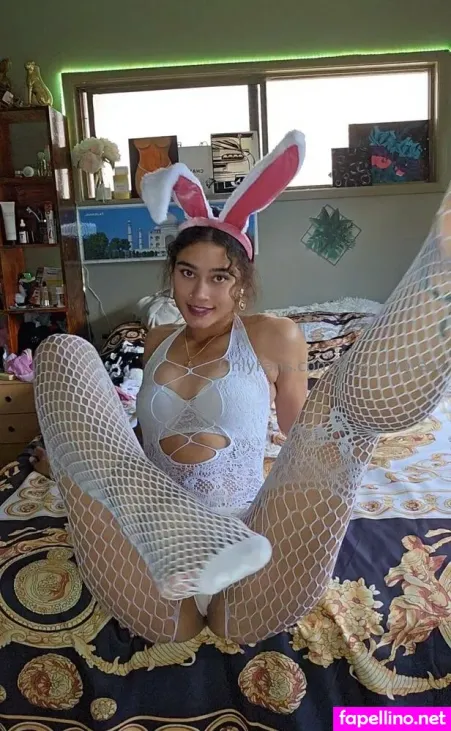 Hoesluvoreoz OnlyFans Thumbnail #iGlO96feKl