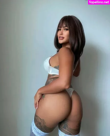 Hola Vix OnlyFans Thumbnail #O2t9jHjCLU