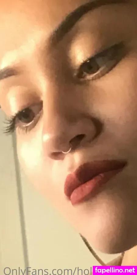 Holdmyluna OnlyFans Thumbnail #LukoRsSYtl
