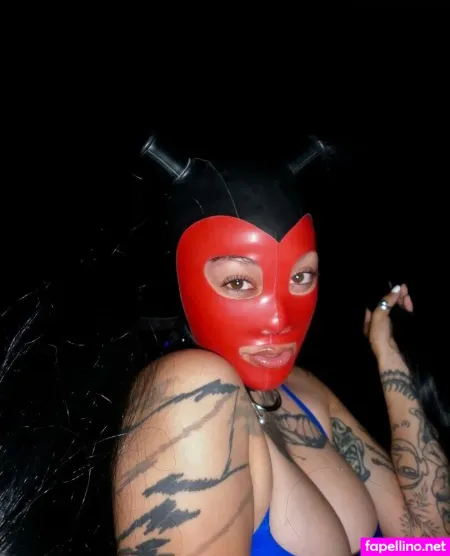 Holdmyluna OnlyFans Thumbnail #hJug0D0Yxi
