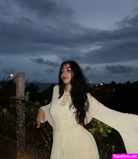 Holla4adolla OnlyFans Thumbnail #3qMXJSZ5Ux