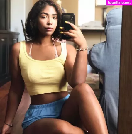 Holland Hoelland OnlyFans Thumbnail #AZZfE7VKOk