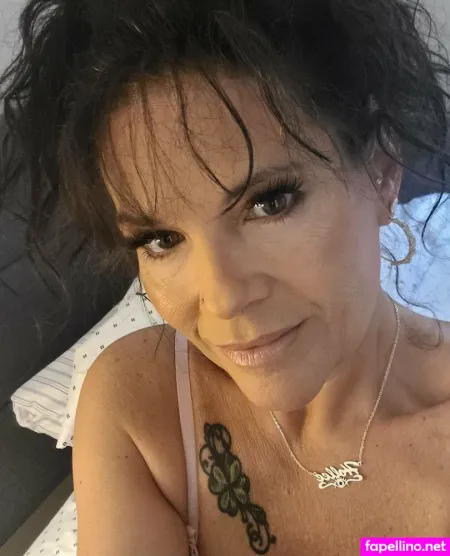 Hollee Huntress OnlyFans Thumbnail #NNdLsMsflL