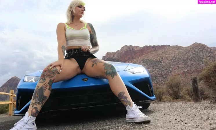 Holli Marie OnlyFans Thumbnail #qTi7Rg6Lwg