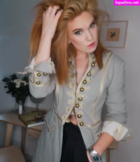 Hollie Bennett OnlyFans Thumbnail #LDMCnpLZDE