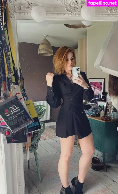 Hollie Bennett OnlyFans Thumbnail #NZcFvzxyvg