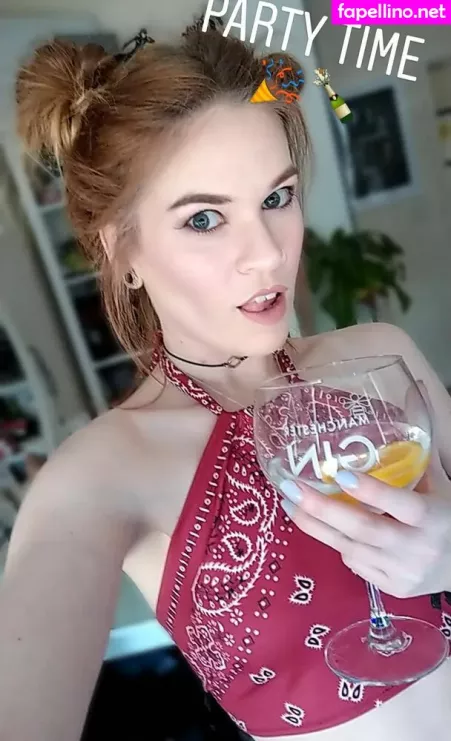 Hollie Bennett OnlyFans Thumbnail #zUMusDp2CM