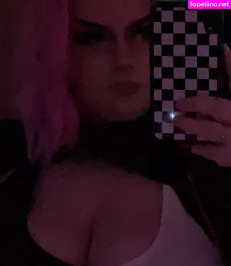 Hollie Jones OnlyFans Thumbnail #fEN4HYEJmo