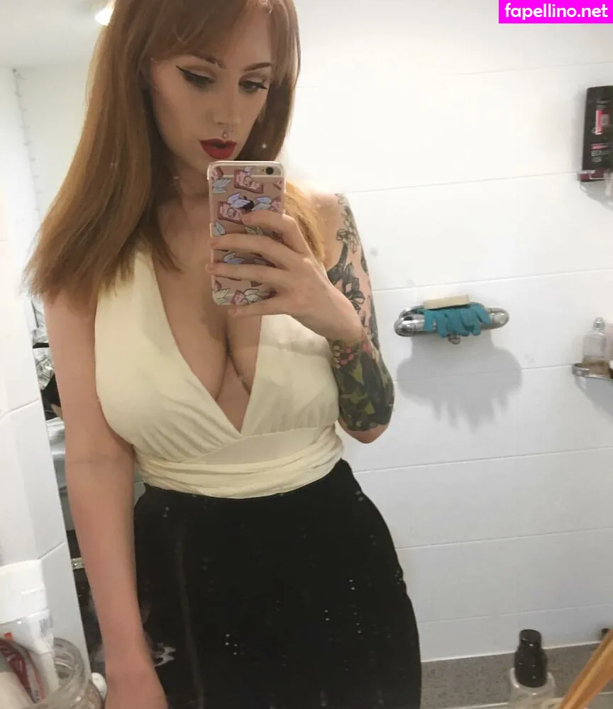 hollie.rutter, holliejrutter Nude Leaked OnlyFans Photo #1IyV1chT1G