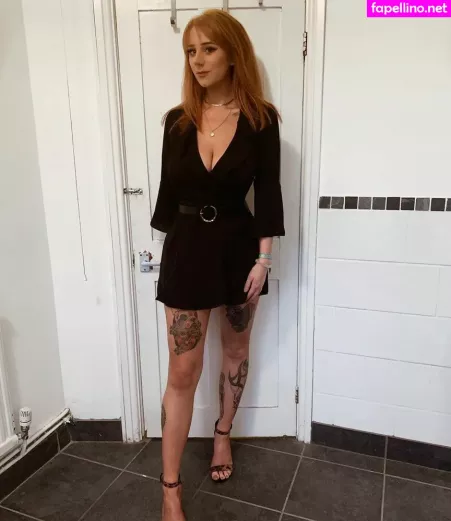 Hollie Rutter OnlyFans Thumbnail #PvF3MieuzW