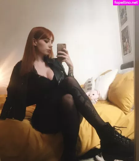 Hollie Rutter OnlyFans Thumbnail #proYmdI7iQ